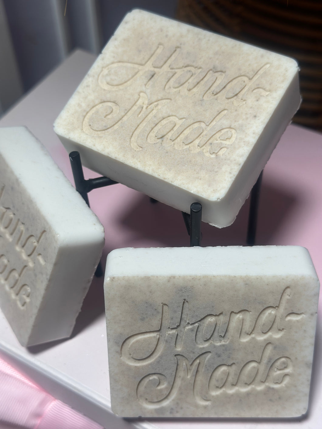 Velvet Glow - Donkey Milk & Kaolin Clay Soap