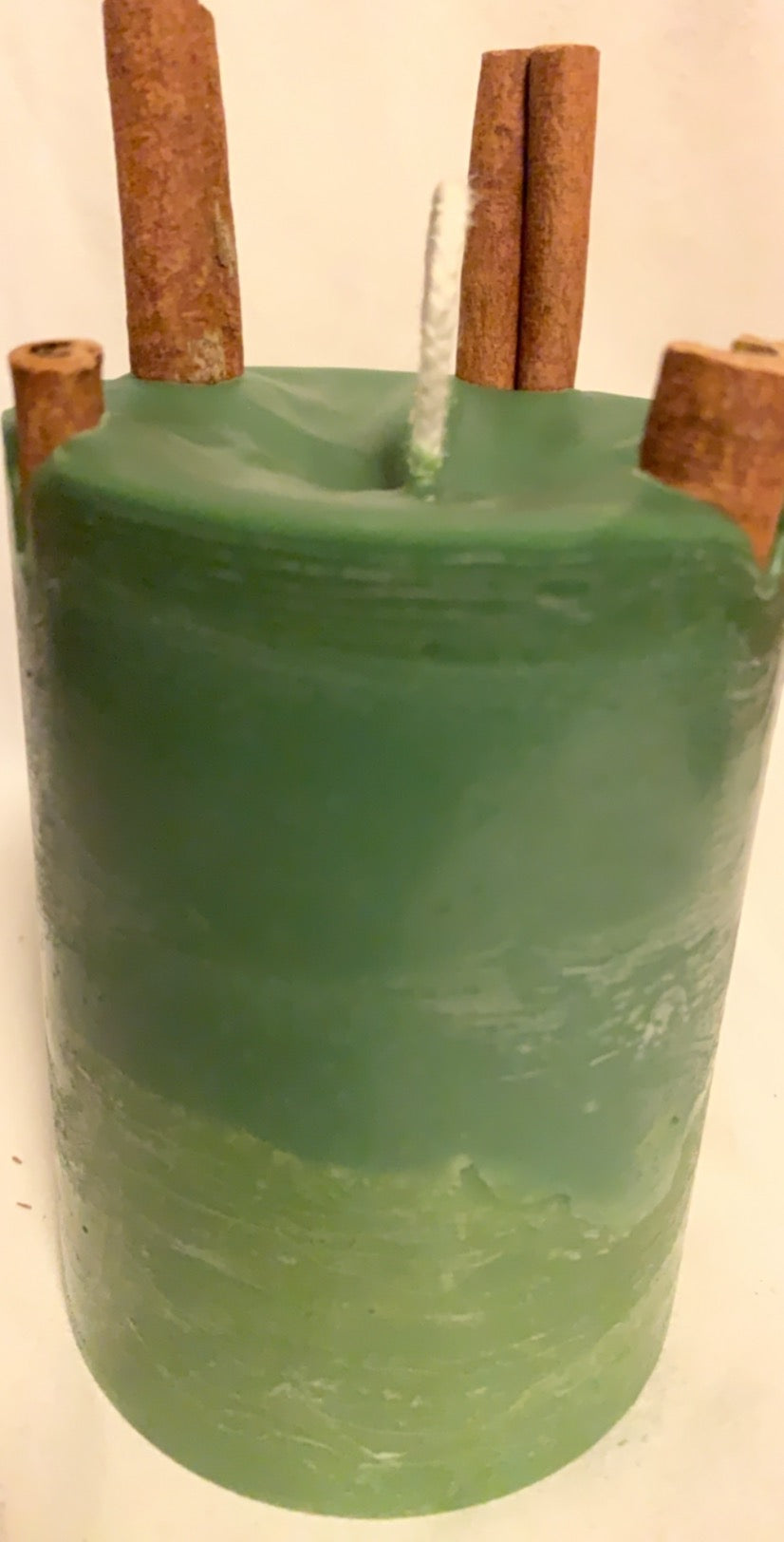 4 “Cinn O Mon” Stick Rich Candle